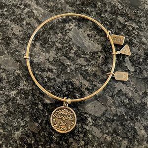 Daughter in Law Bracelet